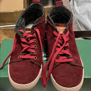 Natural World Eco Burgundy Boots